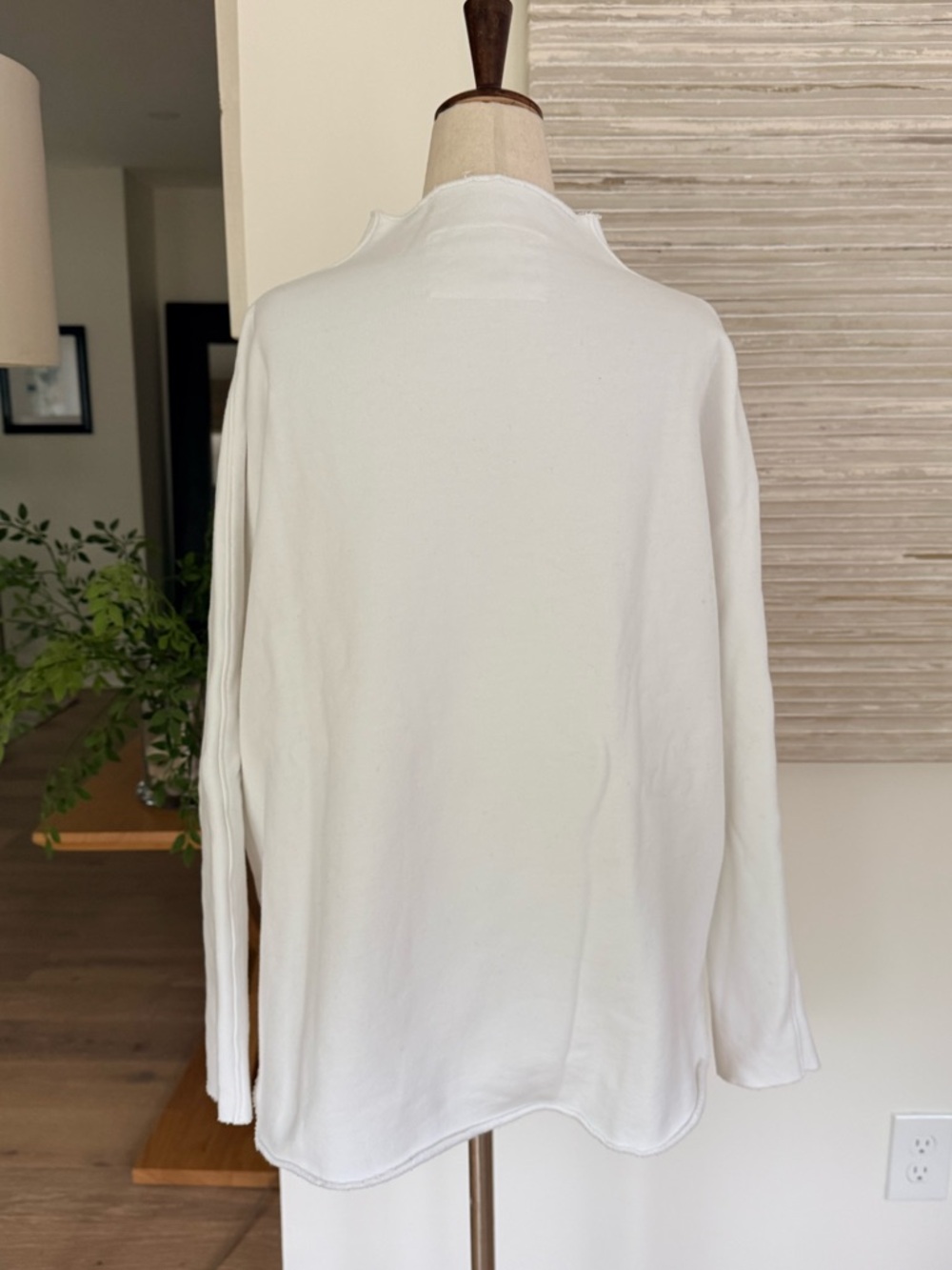 Frank & Eileen EFFIE Long-Sleeve Funnel Neck Capelet size XS - Picture 7 of 9